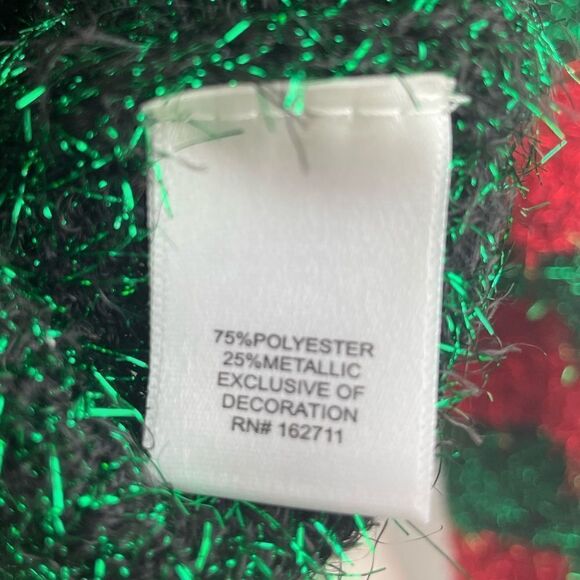 NWT 32 Degrees Christmas Cardigan Size M - Picture 10 of 10